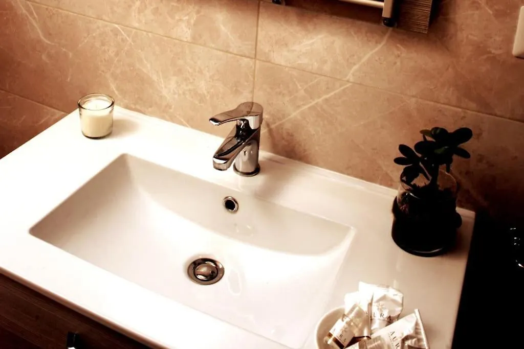 Sealand-Guest House Bari Italia
